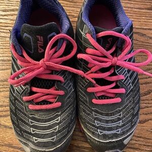 FILA Women’s Tennis Shoes